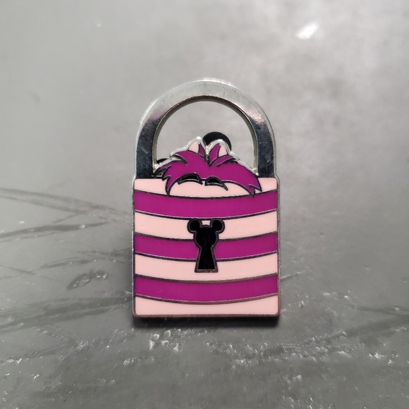 SOLD Cheshire cat handbag pin